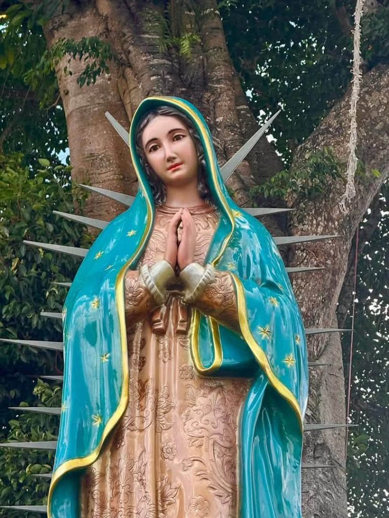 Tượng đài Đức Mẹ Guadalupe – La Dày